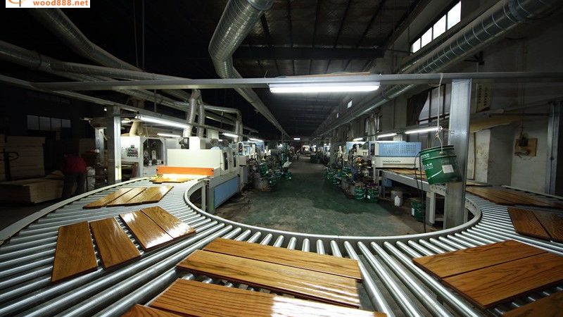 生态板作为一种环保、实用的装饰材料，其价格差异主要受以下几个因素影响：
