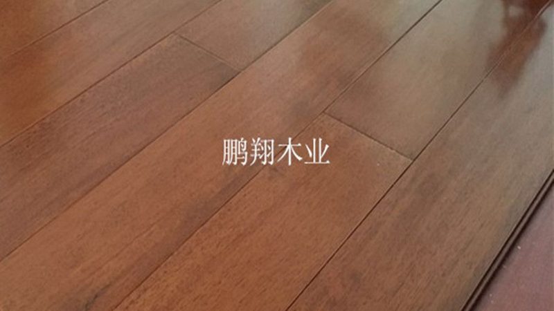 强化复合地板转数越高越耐磨？一个被误读的参数